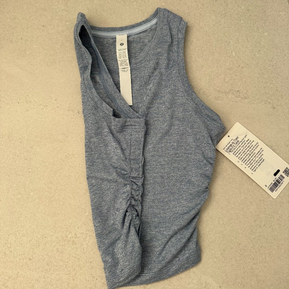 NWT Lululemon License to Train Classic-Fit Tank Top - Picture 3 of 4